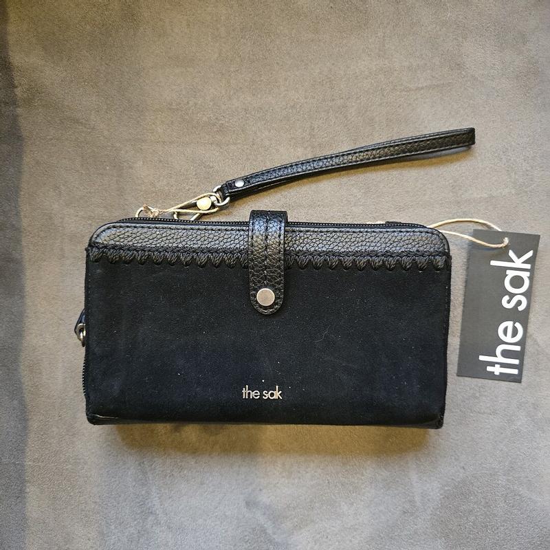 Review Thumbnail Image 0 384699259