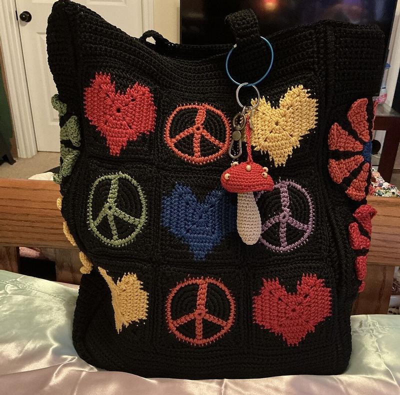 Customer photo for "Small Yarnicharmz Big on Looks"