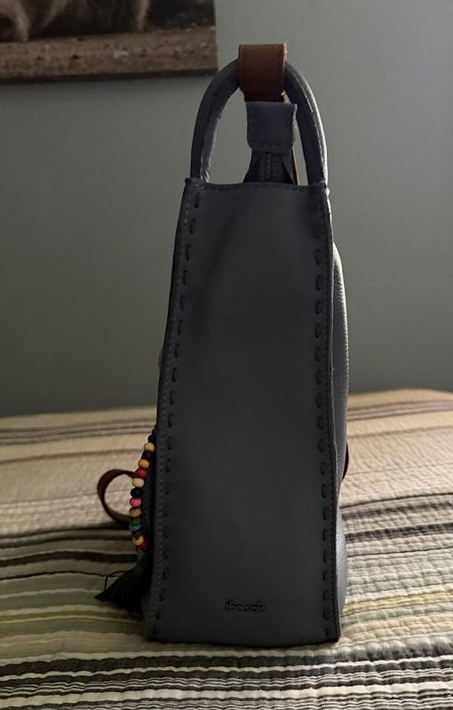 Customer photo for "PERFECT size crossbody bag"