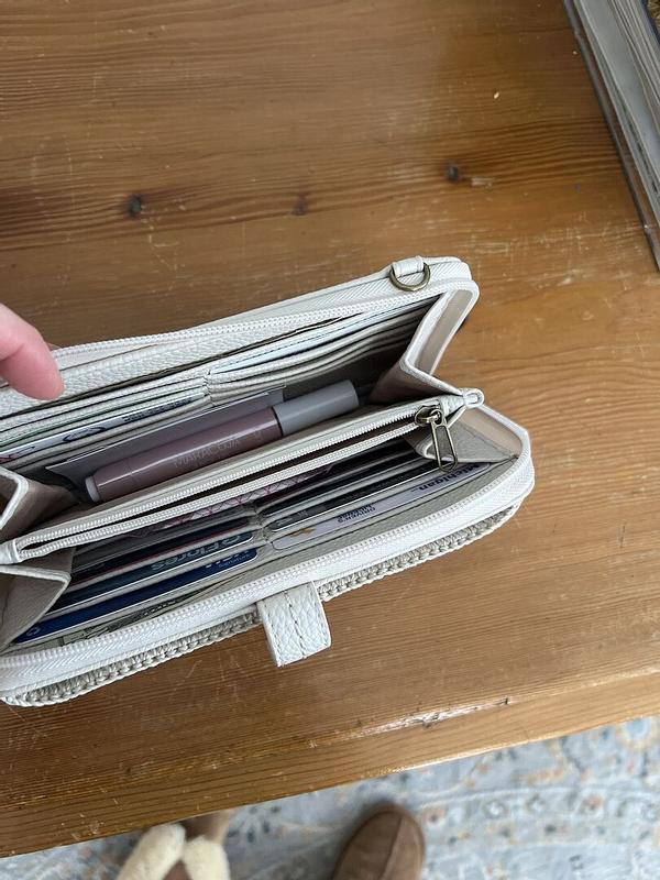 Customer carousel item 3.