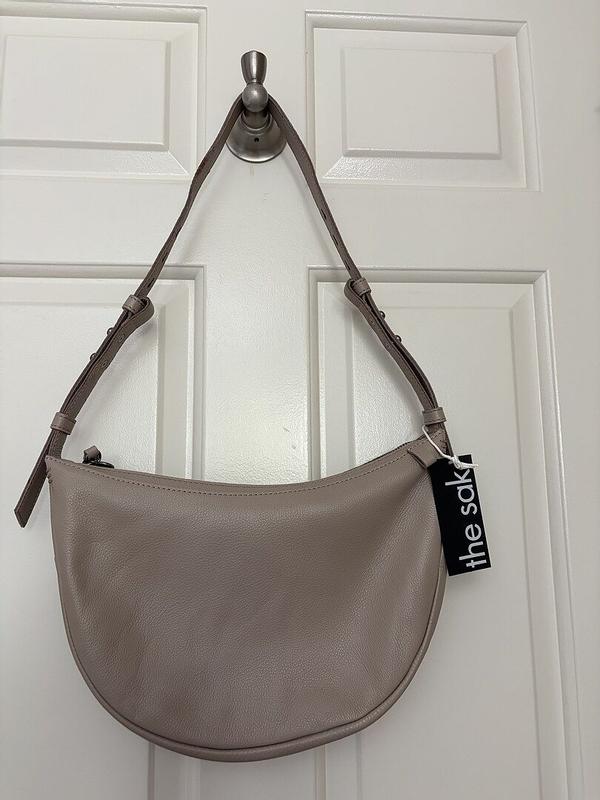 Customer photo for "A beautiful leather bag. Perfect"