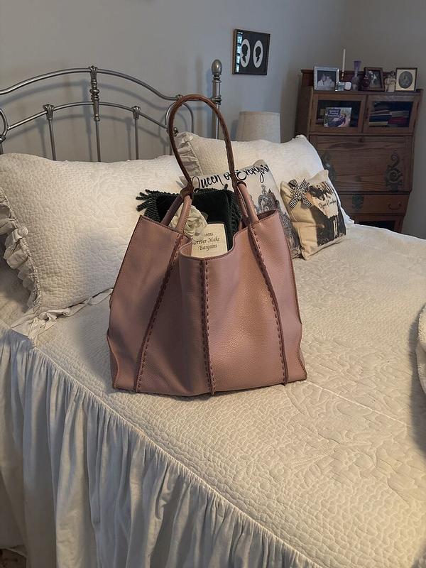 Review Thumbnail Image 0 379177300