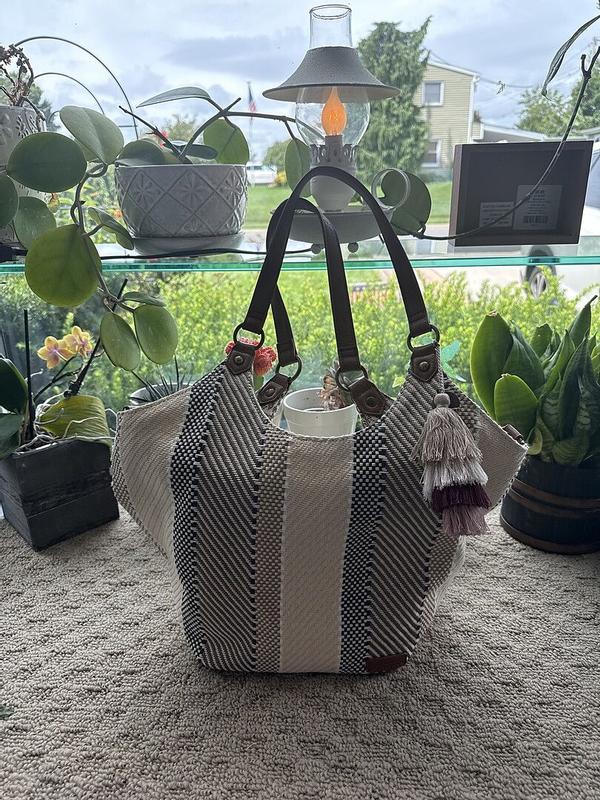 Customer carousel item 1.
