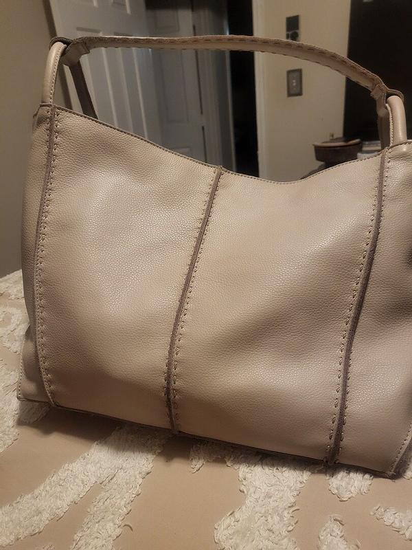 Review Thumbnail Image 0 384990393