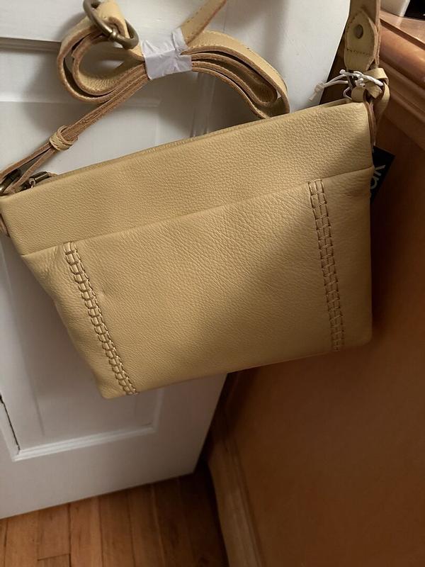 Customer photo for "Love this bag. I now"