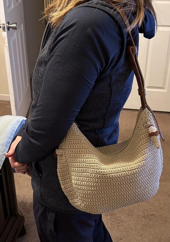 Review Thumbnail Image 0 382908443