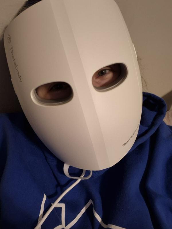 Customer photo for "Perfect Mask for perfect skin!"