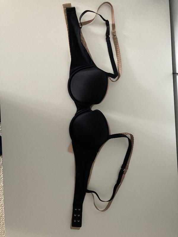 Customer photo for "Not same size as other bras purchased previously"