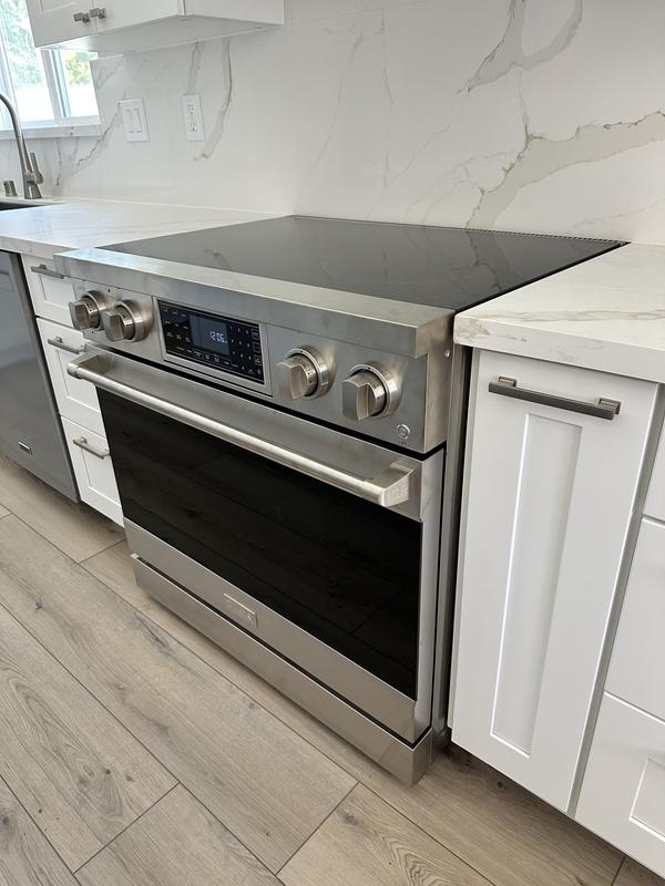 36-Inch Stainless Steel/Bronze Pro-Style Gas Range | Gordon Ramsay