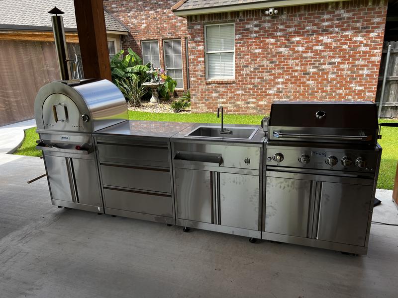 Shop Outdoor Kitchen Pizza Oven and Cabinet (MK07SS304) Thor Kitchen