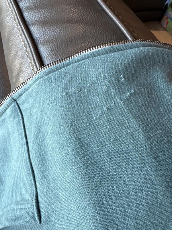 Review Thumbnail Image 0 381584615