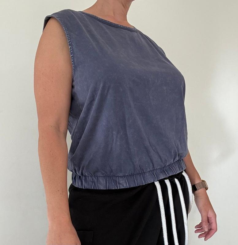 Review Thumbnail Image 1 382143407