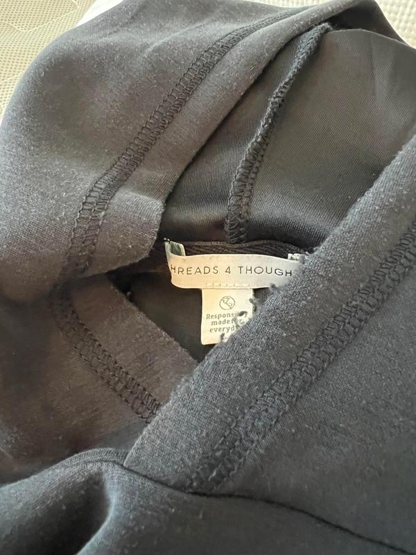 Review Thumbnail Image 1 374565353