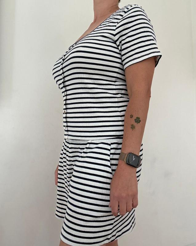 Review Thumbnail Image 1 382145441