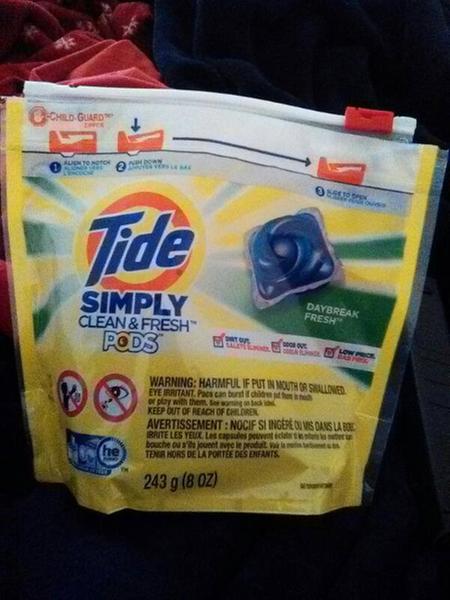 Tide Simply PODS +Oxi Liquid Laundry Detergent Pacs, Daybreak Fresh, 13  count