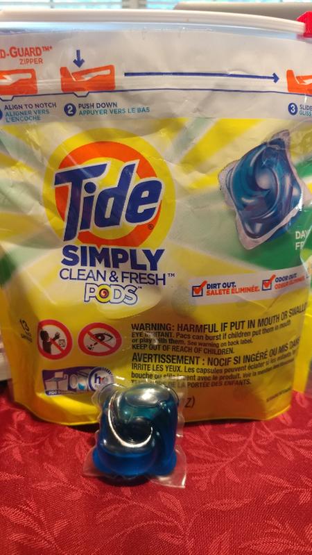 Tide Simply PODS +Oxi Liquid Laundry Detergent Pacs, Daybreak Fresh, 13  count