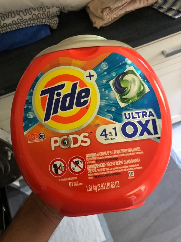 Tide PODS 4 in 1 Ultra Oxi Laundry Detergent Soap PODS, High Efficiency  (HE), 61 Count