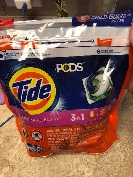 Tide PODS Laundry Detergent Fresh Coral Blast Scent