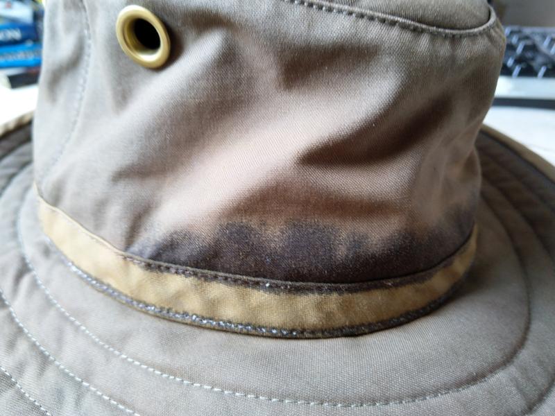 tilley outback hat review