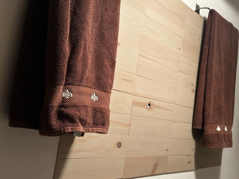 Timberchic 1/8-in x 3-in x 1-ft Finished Pebble Pine Wood Square Peel ...