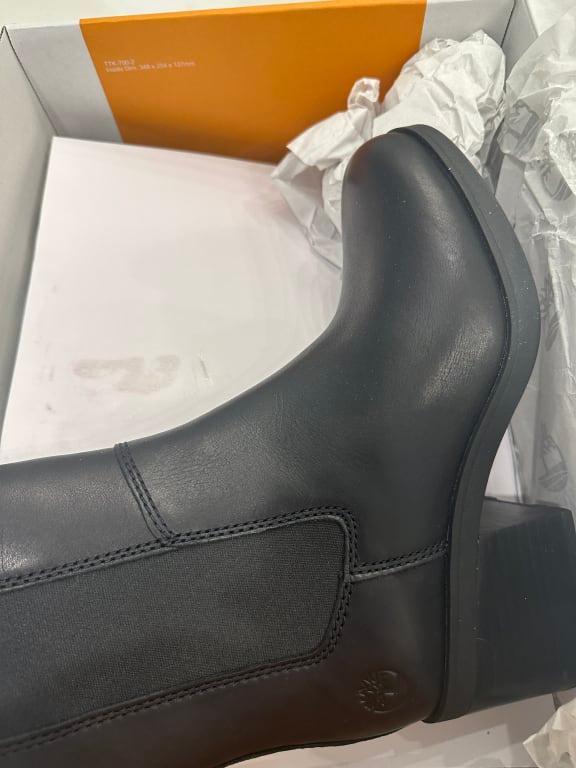 Customer photo for "I would buy the other colors as well"