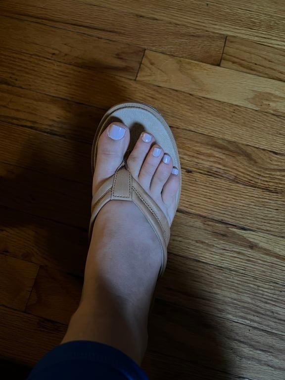 Customer photo for "Comfortable Thong Sandals"