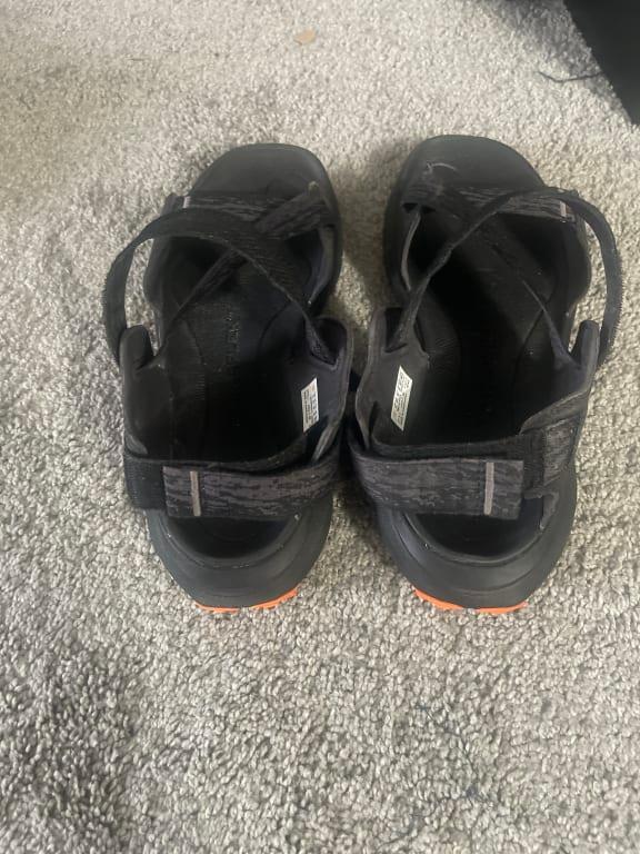Customer photo for "New Summer shoes !"