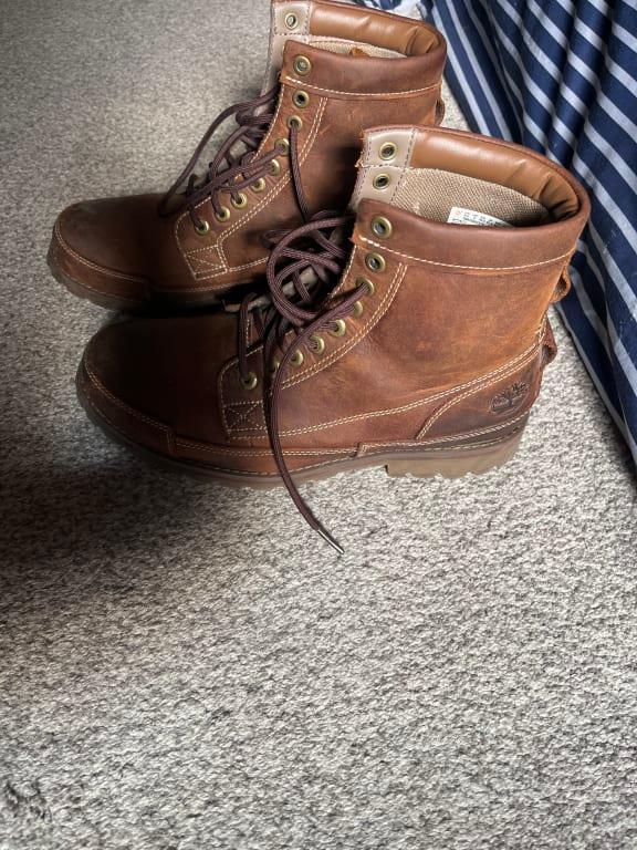 Customer photo for "This is my second time buying this boots and I will do again"