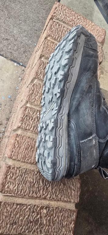 Bottom right shoe
