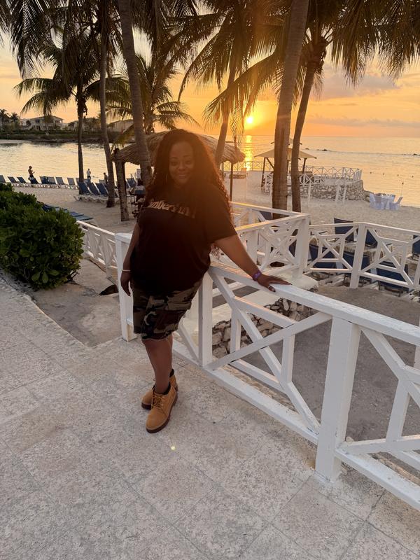 Customer photo for "Buttas!!!!"