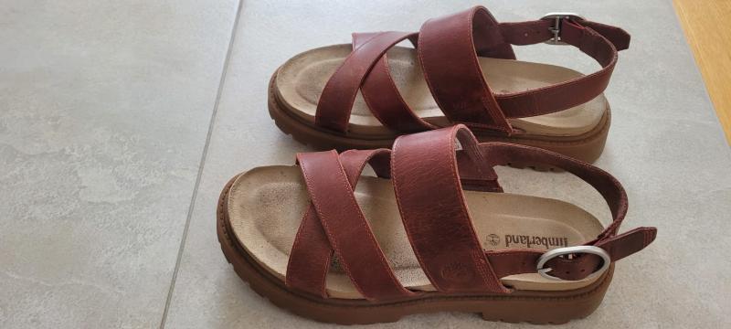 Customer photo for "The most comfortable sandals I ever had"