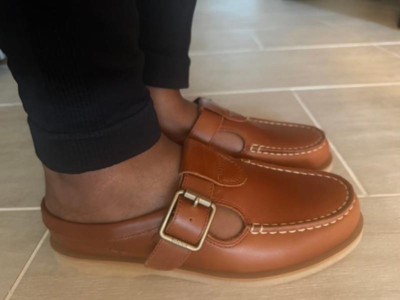 Customer photo for "Comfortable shoes"