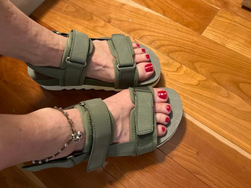 Review Thumbnail Image 0 249762713