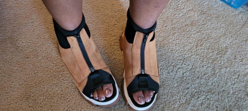 Review Thumbnail Image 0 262296692