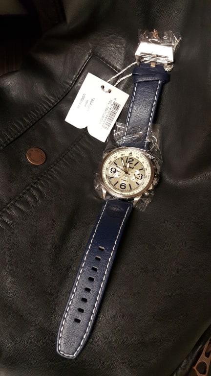 Exclusive New Color!