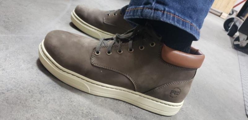 Pro disruptor worker clearance chukka