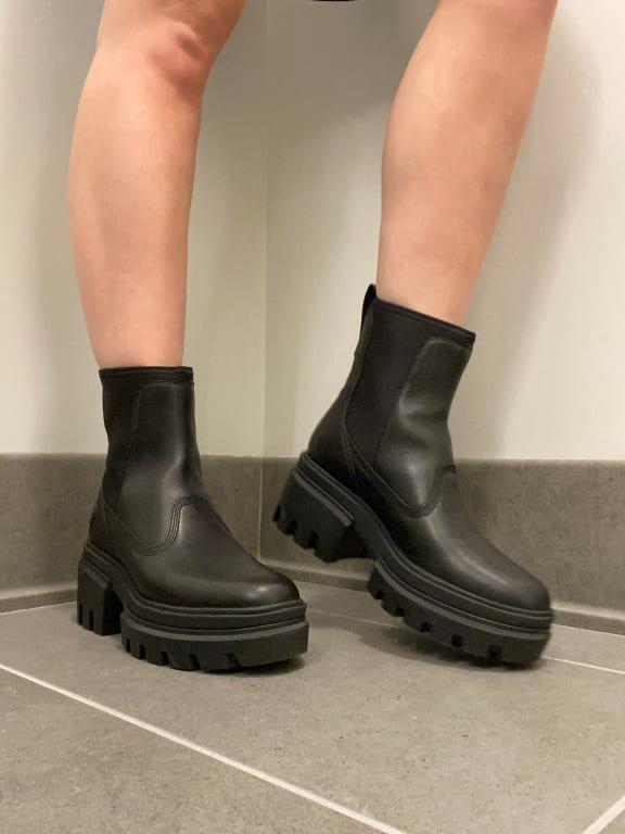 Timberland Women's Everleigh Chelsea Boots from Finish Line