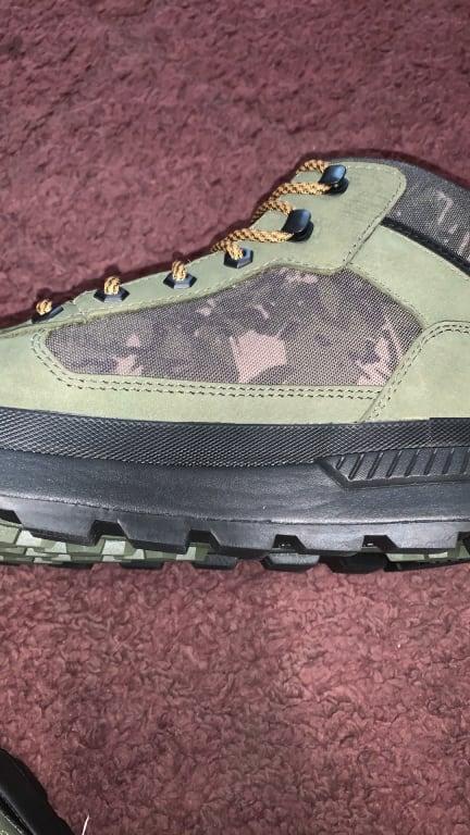 The camouflage style on side is nice