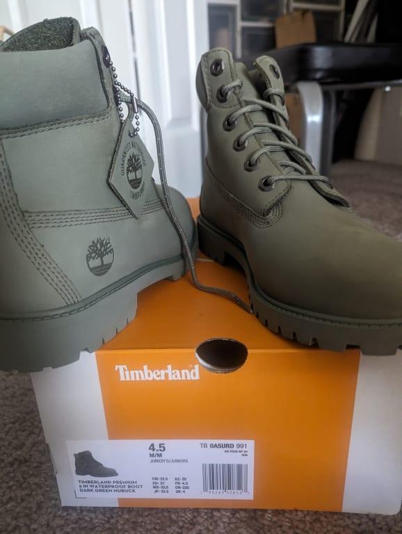 Dark green nubuck