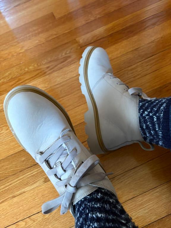 Review Thumbnail Image 0 377986448