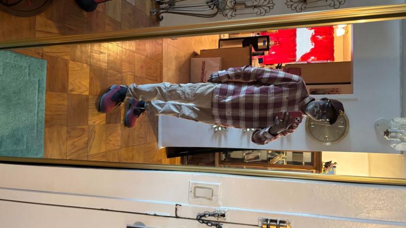 Review Thumbnail Image 0 380198683