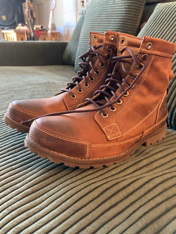 Review Thumbnail Image 0 381713172