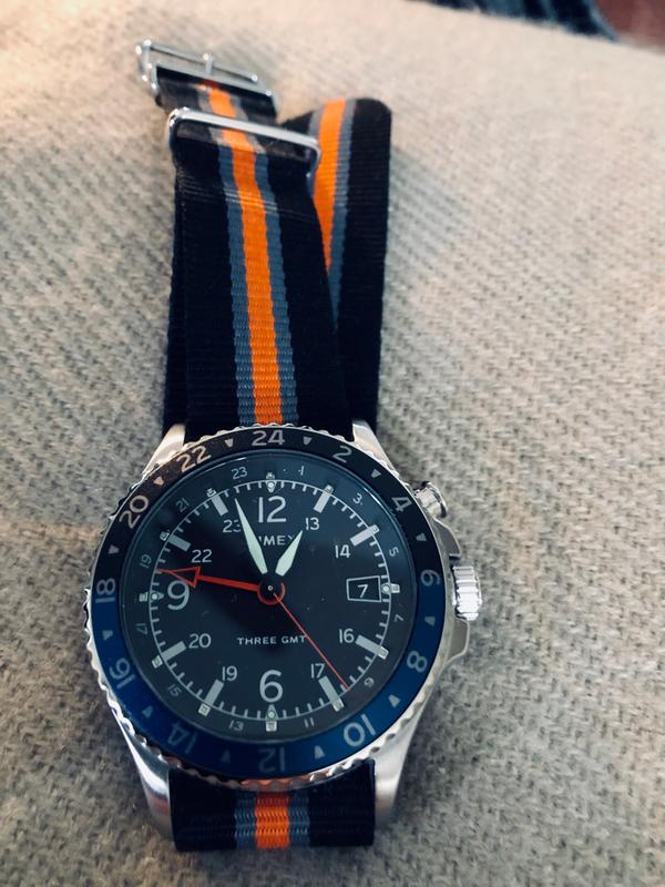 timex three gmt