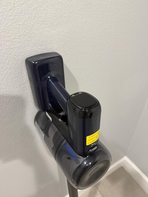 Customer carousel item 11.