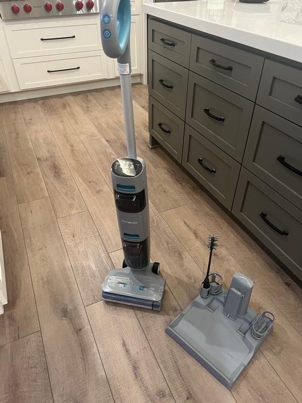 Customer carousel item 8.