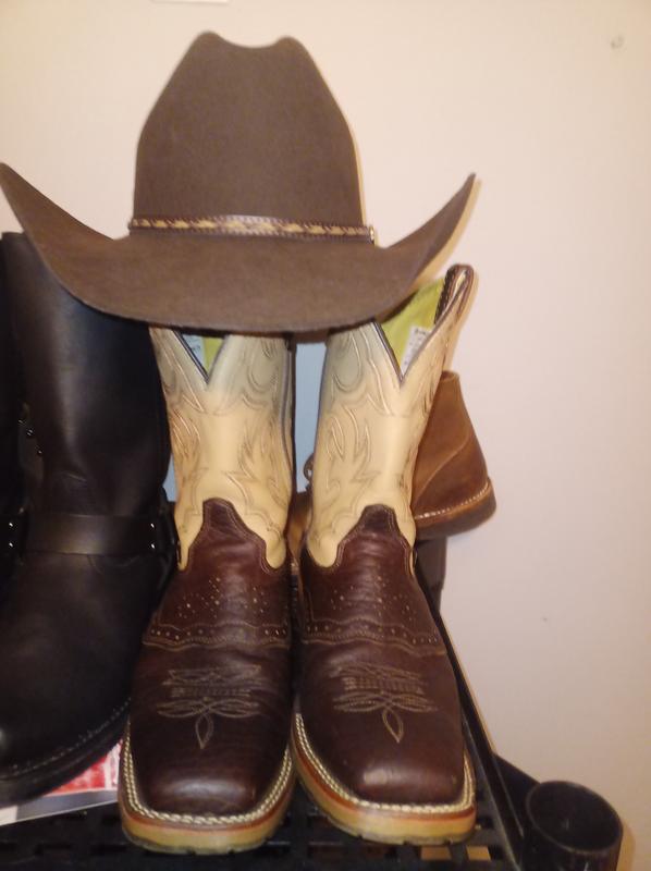 Perfect color to match my boots