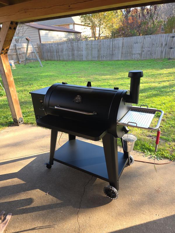 Went all out on the fitst use with 4 2-lb tri tip