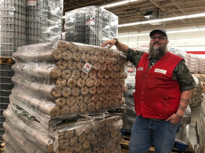 James Who did the pallet loading into the pickup.