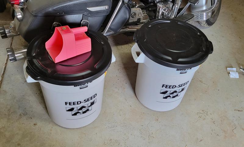 Mouse proof feed bins