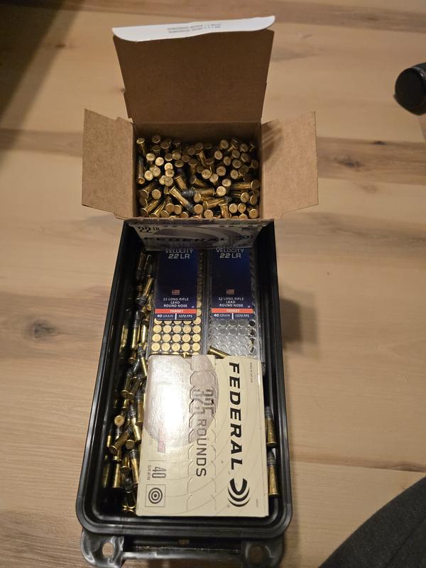 Round come in a box.